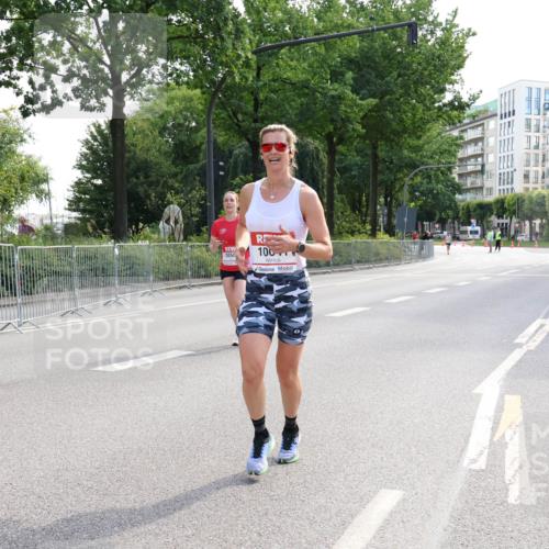 08.06.2024 - REWE Women's Run Strokosch-Dieckow http://msf.ph/oto/6256855 09.06.2024 09:45:11 Laufen 1050, 100 meine-sportfotos.de