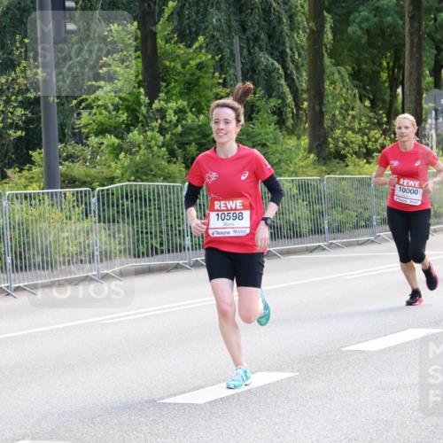 08.06.2024 - REWE Women's Run Strokosch-Dieckow http://msf.ph/oto/6256881 09.06.2024 09:45:34 Laufen 10598, 10000, 10704 meine-sportfotos.de