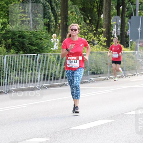 08.06.2024 - REWE Women's Run Strokosch-Dieckow http://msf.ph/oto/6256903 09.06.2024 09:45:52 Laufen 10612, 10415, 10322 meine-sportfotos.de