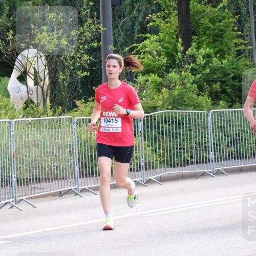 08.06.2024 - REWE Women's Run Strokosch-Dieckow http://msf.ph/oto/6256914 09.06.2024 09:45:58 Laufen 10415, 10322 meine-sportfotos.de
