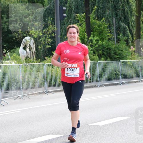 08.06.2024 - REWE Women's Run Strokosch-Dieckow http://msf.ph/oto/6256920 09.06.2024 09:46:00 Laufen 10415, 0, 10322 meine-sportfotos.de