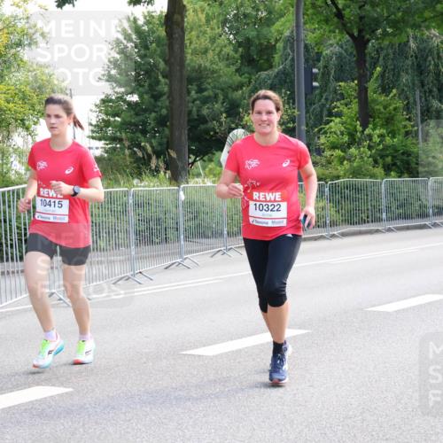 08.06.2024 - REWE Women's Run Strokosch-Dieckow http://msf.ph/oto/6256922 09.06.2024 09:46:01 Laufen 10415, 10322 meine-sportfotos.de