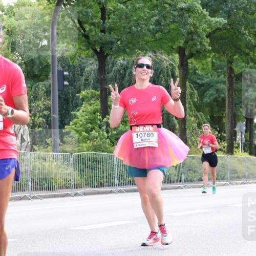 08.06.2024 - REWE Women's Run Strokosch-Dieckow http://msf.ph/oto/6256947 09.06.2024 09:46:27 Laufen 10725, 10780, 10532 meine-sportfotos.de