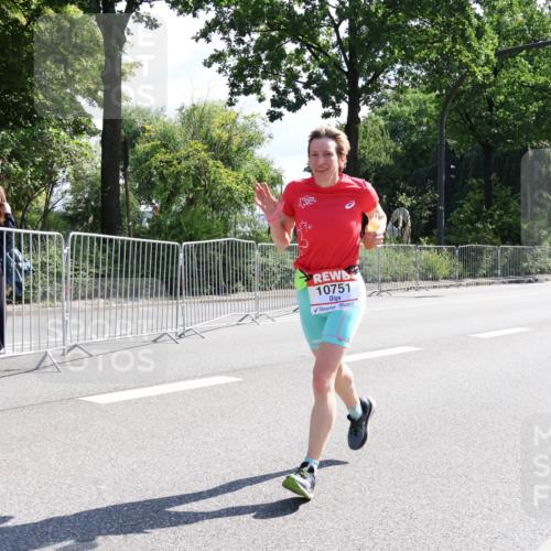 08.06.2024 - REWE Women's Run Strokosch-Dieckow http://msf.ph/oto/6257004 09.06.2024 09:47:02 Laufen 10751 meine-sportfotos.de