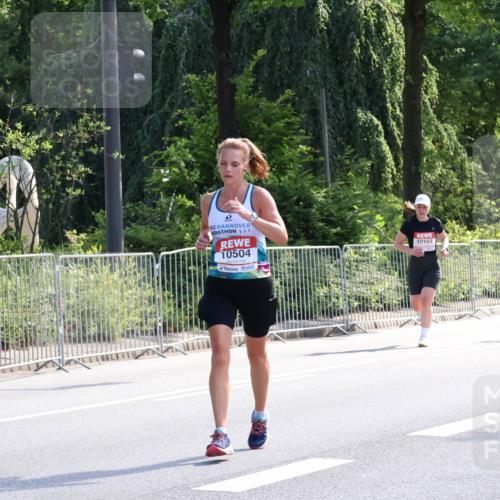 08.06.2024 - REWE Women's Run Strokosch-Dieckow http://msf.ph/oto/6257041 09.06.2024 09:47:50 Laufen 10504, 10163, 10467 meine-sportfotos.de