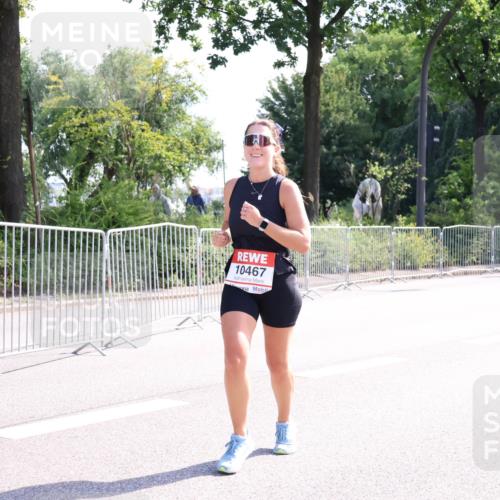 08.06.2024 - REWE Women's Run Strokosch-Dieckow http://msf.ph/oto/6257062 09.06.2024 09:47:57 Laufen 10467 meine-sportfotos.de