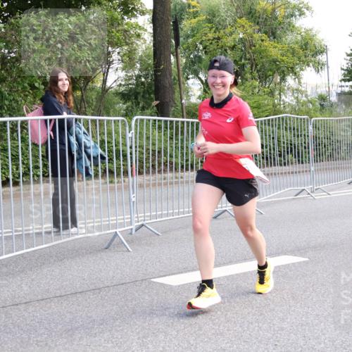 08.06.2024 - REWE Women's Run Strokosch-Dieckow http://msf.ph/oto/6257103 09.06.2024 09:48:12 Laufen  meine-sportfotos.de