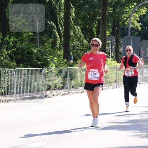 08.06.2024 - REWE Women's Run Strokosch-Dieckow http://msf.ph/oto/6257128 09.06.2024 09:48:44 Laufen 10781, 10631, 10410 meine-sportfotos.de