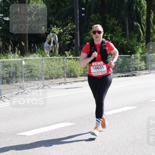 08.06.2024 - REWE Women's Run Strokosch-Dieckow http://msf.ph/oto/6257141 09.06.2024 09:48:47 Laufen 10631 meine-sportfotos.de