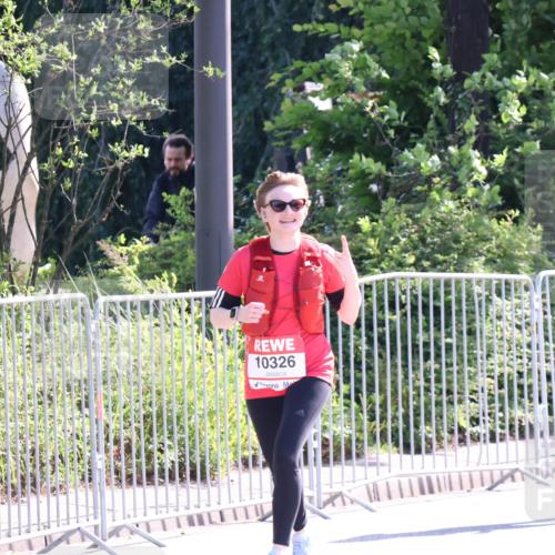 08.06.2024 - REWE Women's Run Strokosch-Dieckow http://msf.ph/oto/6257163 09.06.2024 09:49:03 Laufen 17, 10326, 10328 meine-sportfotos.de
