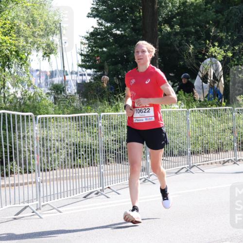 08.06.2024 - REWE Women's Run Strokosch-Dieckow http://msf.ph/oto/6257185 09.06.2024 09:49:11 Laufen 10622 meine-sportfotos.de