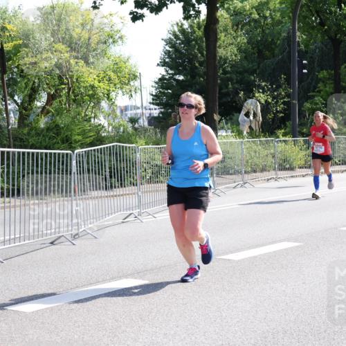 08.06.2024 - REWE Women's Run Strokosch-Dieckow http://msf.ph/oto/6257194 09.06.2024 09:49:16 Laufen 10776 meine-sportfotos.de