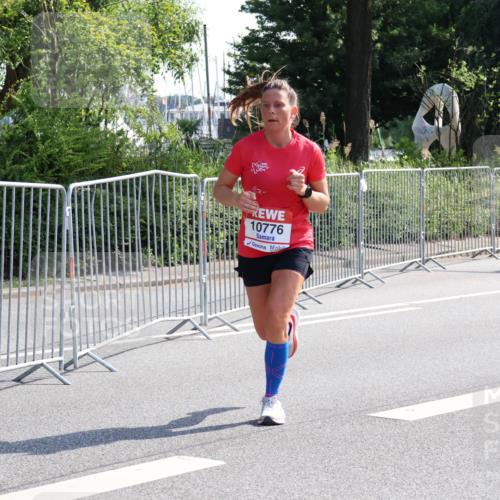 08.06.2024 - REWE Women's Run Strokosch-Dieckow http://msf.ph/oto/6257201 09.06.2024 09:49:18 Laufen 10776 meine-sportfotos.de