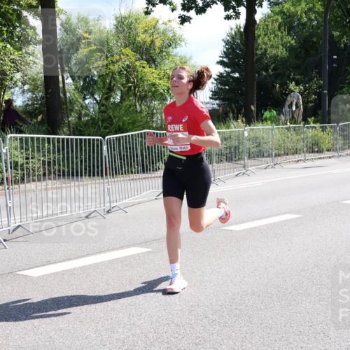 08.06.2024 - REWE Women's Run Strokosch-Dieckow http://msf.ph/oto/6257239 09.06.2024 09:49:38 Laufen  meine-sportfotos.de