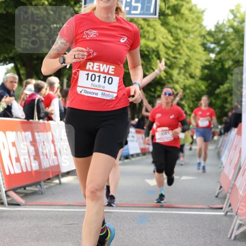 08.06.2024 - REWE Women's Run Strokosch-Dieckow http://msf.ph/oto/6257265 09.06.2024 10:08:26 Ziel 10081, 10110, 10142, 10315, 10324, 10371, 10685, 10710, 10792 meine-sportfotos.de