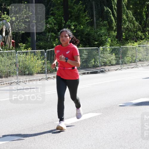08.06.2024 - REWE Women's Run Strokosch-Dieckow http://msf.ph/oto/6257278 09.06.2024 09:49:53 Laufen 10745 meine-sportfotos.de