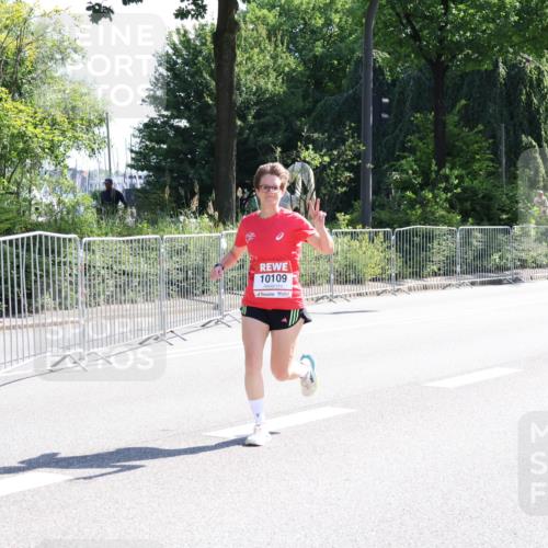 08.06.2024 - REWE Women's Run Strokosch-Dieckow http://msf.ph/oto/6257300 09.06.2024 09:50:03 Laufen 10109 meine-sportfotos.de