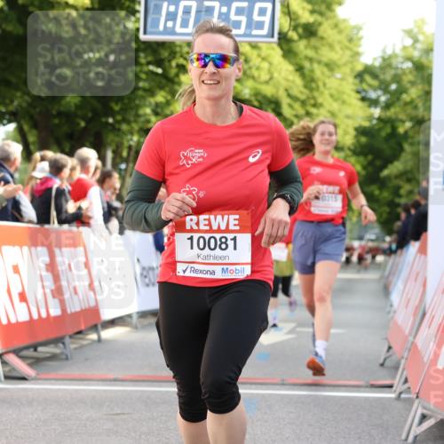 08.06.2024 - REWE Women's Run Strokosch-Dieckow http://msf.ph/oto/6257305 09.06.2024 10:08:29 Ziel 10081, 10110, 10142, 10315, 10324, 10685, 10710, 10792 meine-sportfotos.de