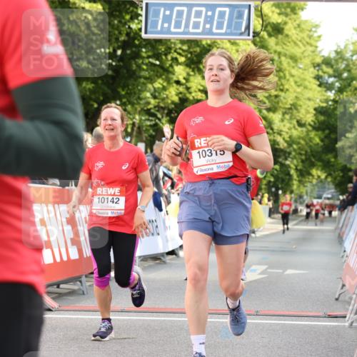 08.06.2024 - REWE Women's Run Strokosch-Dieckow http://msf.ph/oto/6257320 09.06.2024 10:08:30 Ziel 10081, 10110, 10142, 10315, 10324, 10685, 10710, 10792 meine-sportfotos.de