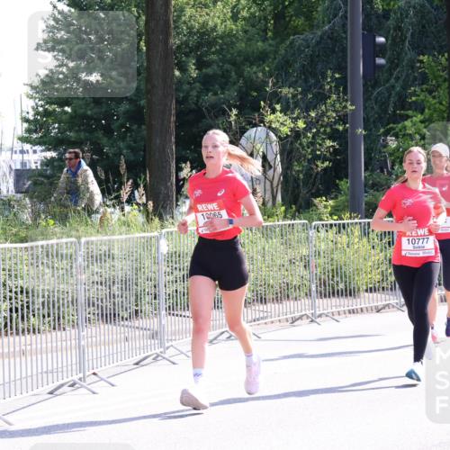 08.06.2024 - REWE Women's Run Strokosch-Dieckow http://msf.ph/oto/6257359 09.06.2024 09:50:24 Laufen 10065, 10777 meine-sportfotos.de