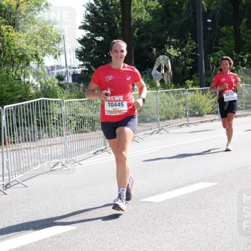 08.06.2024 - REWE Women's Run Strokosch-Dieckow http://msf.ph/oto/6257393 09.06.2024 09:50:33 Laufen 10445, 10258, 10103 meine-sportfotos.de