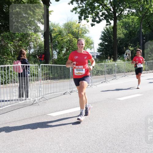 08.06.2024 - REWE Women's Run Strokosch-Dieckow http://msf.ph/oto/6257397 09.06.2024 09:50:34 Laufen 10445, 1010 meine-sportfotos.de