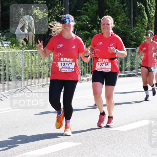 08.06.2024 - REWE Women's Run Strokosch-Dieckow http://msf.ph/oto/6257470 09.06.2024 09:50:51 Laufen 278, 10771, 10716, 10 meine-sportfotos.de