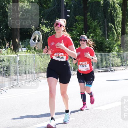 08.06.2024 - REWE Women's Run Strokosch-Dieckow http://msf.ph/oto/6257507 09.06.2024 09:50:59 Laufen 608, 10247, 10714 meine-sportfotos.de