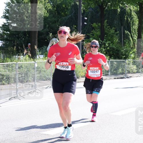 08.06.2024 - REWE Women's Run Strokosch-Dieckow http://msf.ph/oto/6257509 09.06.2024 09:50:59 Laufen 0608, 10247, 10714 meine-sportfotos.de