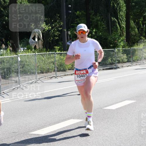 08.06.2024 - REWE Women's Run Strokosch-Dieckow http://msf.ph/oto/6257576 09.06.2024 09:51:31 Laufen 10407 meine-sportfotos.de