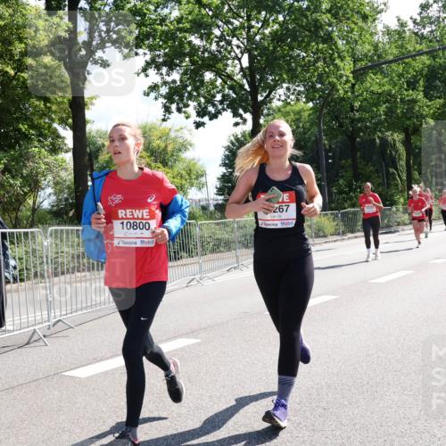 08.06.2024 - REWE Women's Run Strokosch-Dieckow http://msf.ph/oto/6257601 09.06.2024 09:51:39 Laufen 10800, 267 meine-sportfotos.de