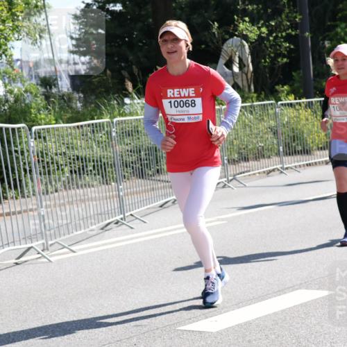 08.06.2024 - REWE Women's Run Strokosch-Dieckow http://msf.ph/oto/6257649 09.06.2024 09:51:46 Laufen 10068, 10 meine-sportfotos.de