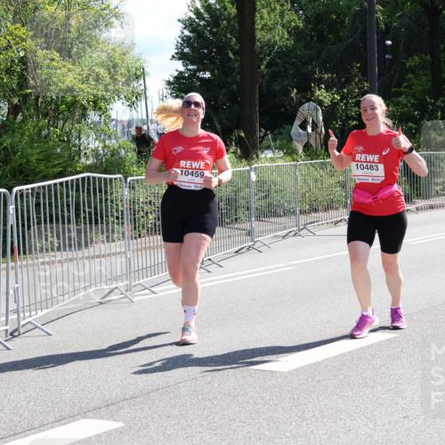 08.06.2024 - REWE Women's Run Strokosch-Dieckow http://msf.ph/oto/6257665 09.06.2024 09:51:49 Laufen 10459, 10483, 0 meine-sportfotos.de