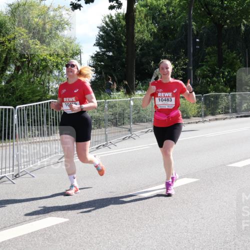 08.06.2024 - REWE Women's Run Strokosch-Dieckow http://msf.ph/oto/6257667 09.06.2024 09:51:49 Laufen 109, 10483 meine-sportfotos.de
