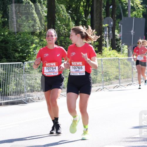 08.06.2024 - REWE Women's Run Strokosch-Dieckow http://msf.ph/oto/6257707 09.06.2024 09:51:59 Laufen 10764, 10765, 10750 meine-sportfotos.de
