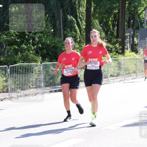 08.06.2024 - REWE Women's Run Strokosch-Dieckow http://msf.ph/oto/6257708 09.06.2024 09:52:00 Laufen 10764, 0765, 10750 meine-sportfotos.de