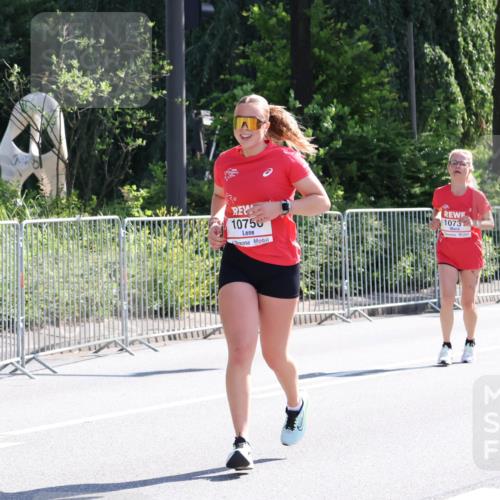 08.06.2024 - REWE Women's Run Strokosch-Dieckow http://msf.ph/oto/6257724 09.06.2024 09:52:08 Laufen 10750, 1073 meine-sportfotos.de