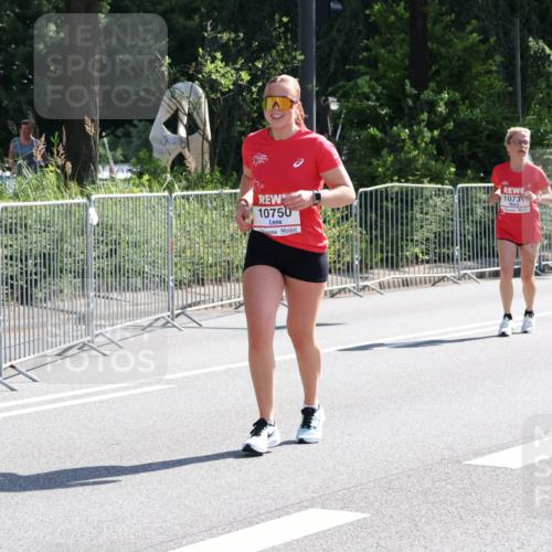 08.06.2024 - REWE Women's Run Strokosch-Dieckow http://msf.ph/oto/6257728 09.06.2024 09:52:08 Laufen 10750, 1073 meine-sportfotos.de