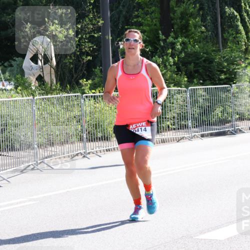 08.06.2024 - REWE Women's Run Strokosch-Dieckow http://msf.ph/oto/6257748 09.06.2024 09:52:14 Laufen 414 meine-sportfotos.de