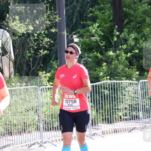 08.06.2024 - REWE Women's Run Strokosch-Dieckow http://msf.ph/oto/6257795 09.06.2024 09:52:46 Laufen 10512, 10758, 10002 meine-sportfotos.de
