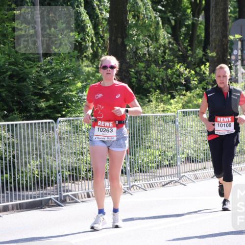 08.06.2024 - REWE Women's Run Strokosch-Dieckow http://msf.ph/oto/6257838 09.06.2024 09:52:58 Laufen 10263, 10106, 10799 meine-sportfotos.de