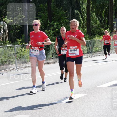 08.06.2024 - REWE Women's Run Strokosch-Dieckow http://msf.ph/oto/6257852 09.06.2024 09:53:02 Laufen 10263, 10106, 10799, 103, 10038 meine-sportfotos.de