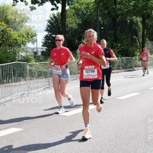 08.06.2024 - REWE Women's Run Strokosch-Dieckow http://msf.ph/oto/6257860 09.06.2024 09:53:04 Laufen 10263, 10799 meine-sportfotos.de