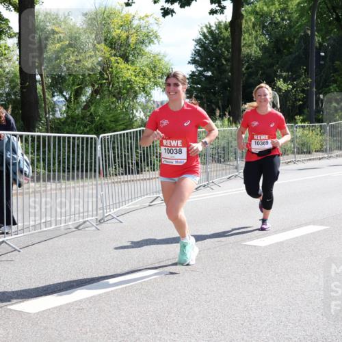 08.06.2024 - REWE Women's Run Strokosch-Dieckow http://msf.ph/oto/6257882 09.06.2024 09:53:08 Laufen 10038, 10369 meine-sportfotos.de