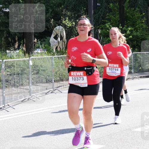 08.06.2024 - REWE Women's Run Strokosch-Dieckow http://msf.ph/oto/6257996 09.06.2024 09:53:29 Laufen 10373, 10744 meine-sportfotos.de