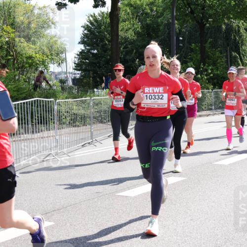 08.06.2024 - REWE Women's Run Strokosch-Dieckow http://msf.ph/oto/6258044 09.06.2024 09:53:35 Laufen 10283, 10332, 10094, 10354, 10601 meine-sportfotos.de