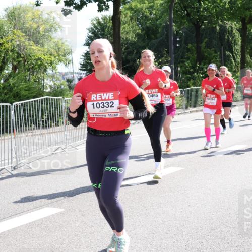 08.06.2024 - REWE Women's Run Strokosch-Dieckow http://msf.ph/oto/6258048 09.06.2024 09:53:36 Laufen 10332, 0465, 57, 660, 10094, 10354 meine-sportfotos.de