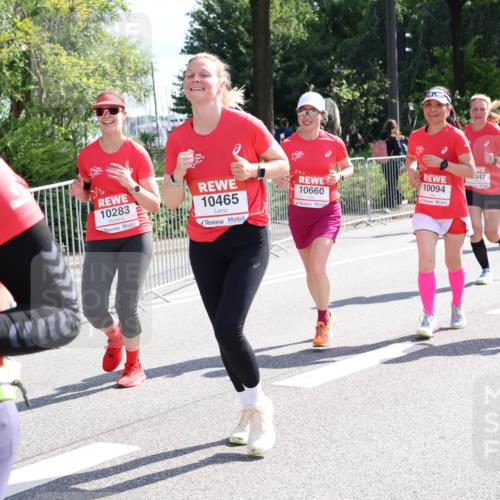 08.06.2024 - REWE Women's Run Strokosch-Dieckow http://msf.ph/oto/6258053 09.06.2024 09:53:37 Laufen 22, 10283, 10465, 10660, 10094, 347, 10354 meine-sportfotos.de