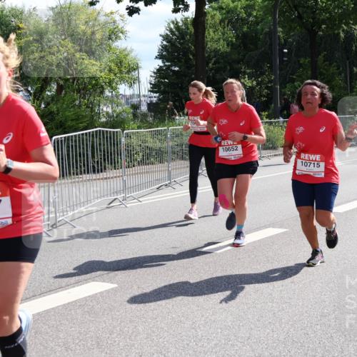 08.06.2024 - REWE Women's Run Strokosch-Dieckow http://msf.ph/oto/6258099 09.06.2024 09:53:40 Laufen 10347, 10652, 10715 meine-sportfotos.de