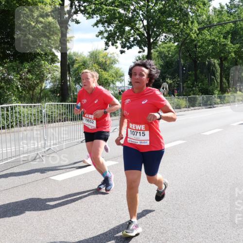 08.06.2024 - REWE Women's Run Strokosch-Dieckow http://msf.ph/oto/6258110 09.06.2024 09:53:41 Laufen 10652, 10715 meine-sportfotos.de